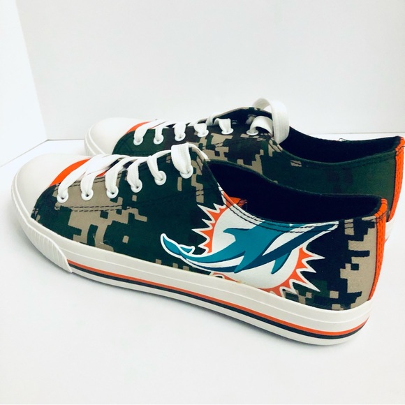 FOCO - Miami Dolphins Low Top Sneakers Digi Camo Tan/Green/Brown/Orange/White 11 - Picture 2 of 13